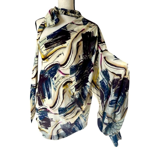 NWT ZARA LIMITED EDITION PRINTED ASYMMETRIC BLOUSE SIZE M - Picture 1 of 5